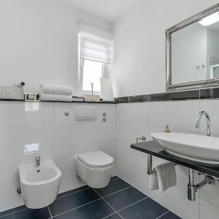 Apartment Family Friendly With A Swimming Pool - Kozjak, - 18589