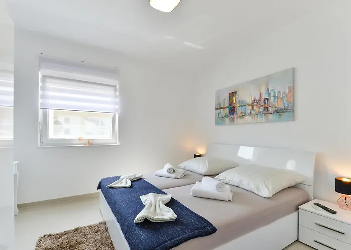 Family-friendly With Swimming Pool - Kozjak, - 18589 *
