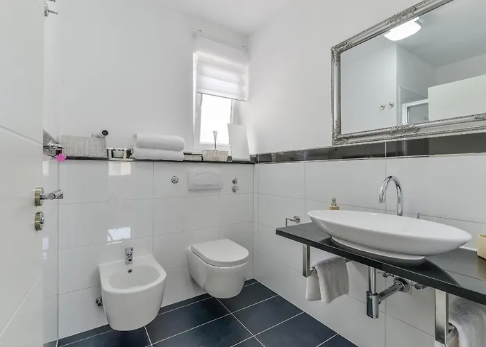 Lägenhet Family-friendly With Swimming Pool - Kozjak, - 18589